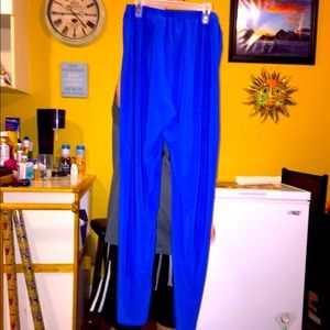 Gorgeous Nina Leonard Pull on Straight Leg Pants